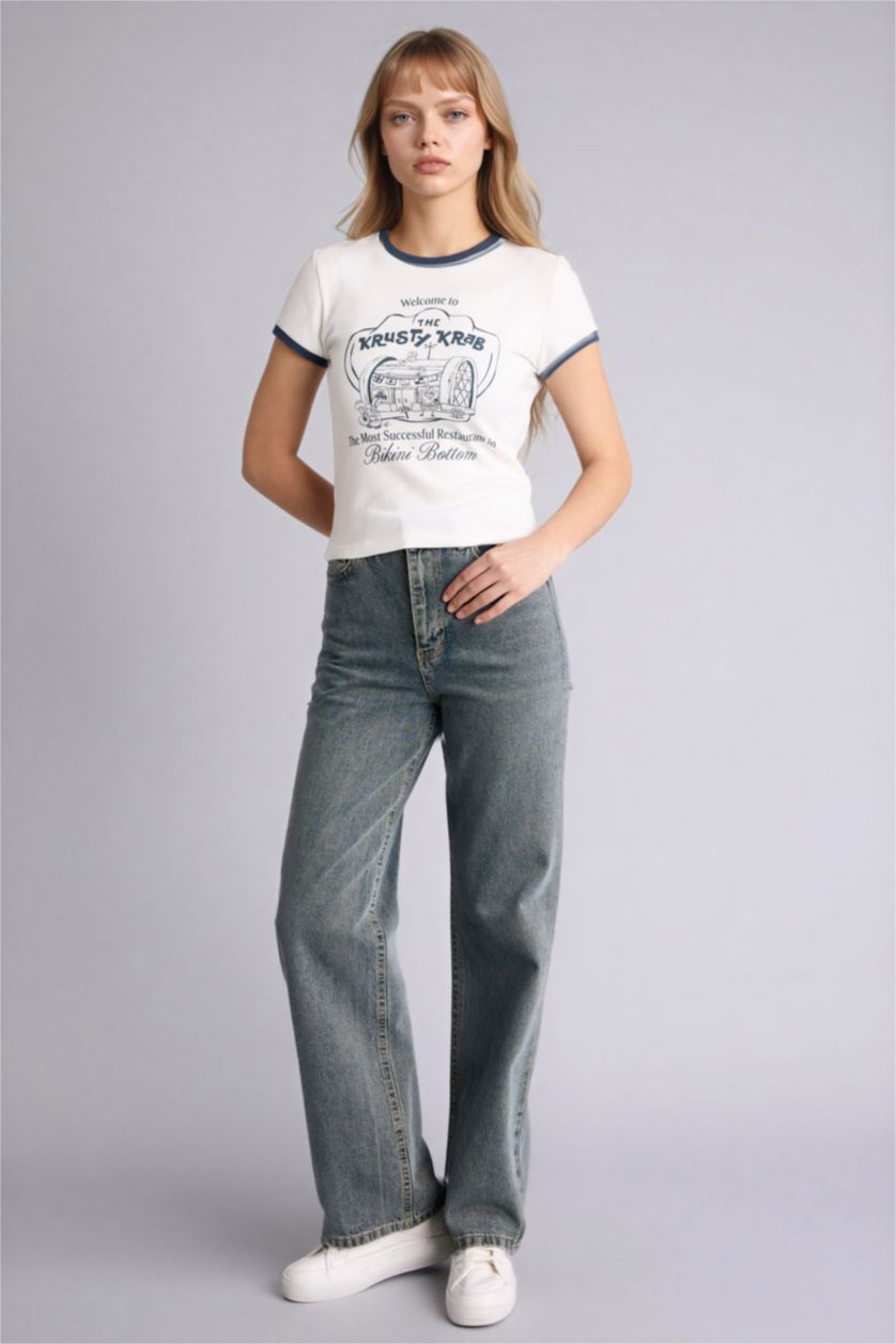 Женщины Кремовый Футболка SpongeBob Fitted в рубчик с круглым вырезом принтом и коротким рукавом