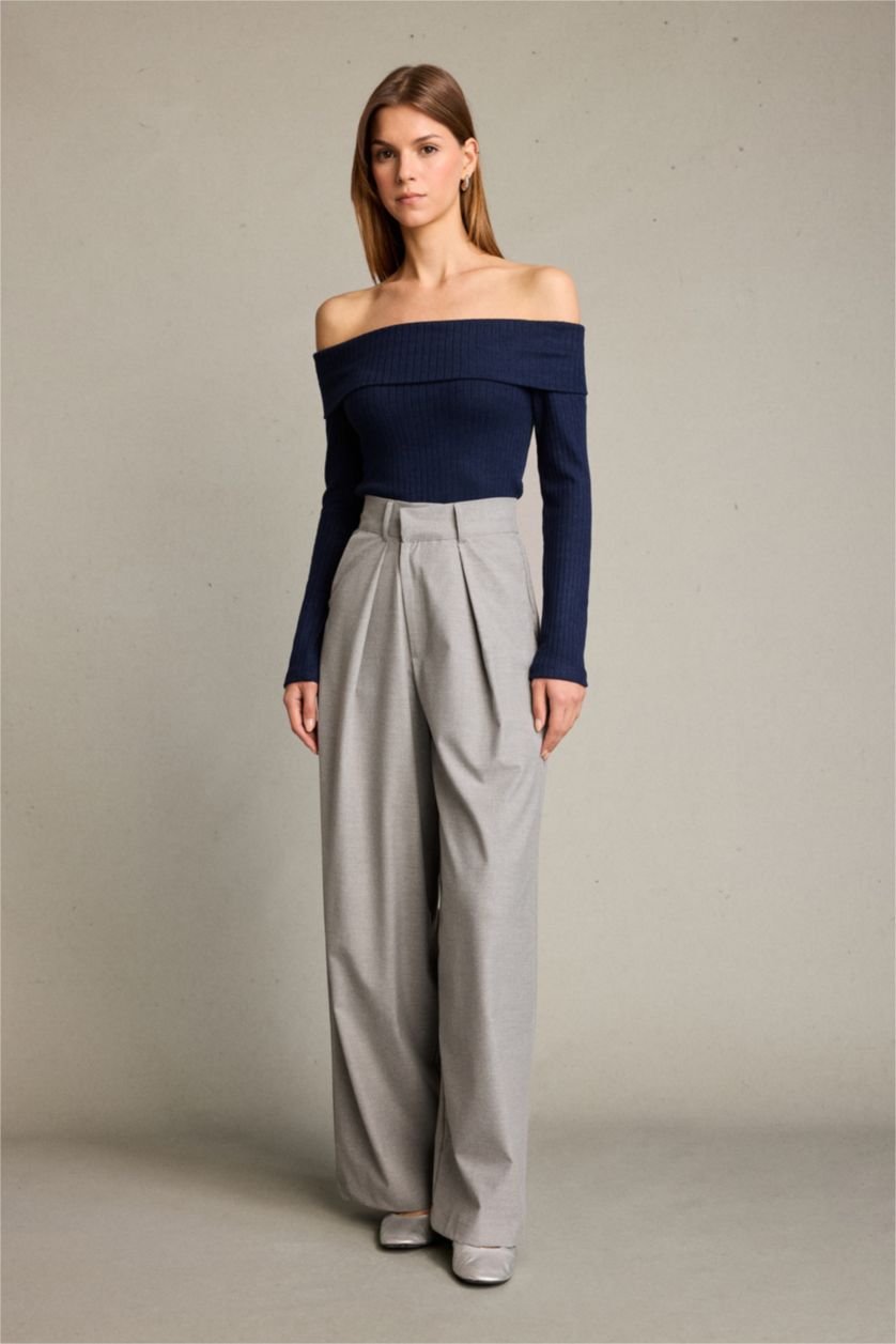 Kadın Koyu Mavi Kayık Yaka Uzun Kollu Tişört