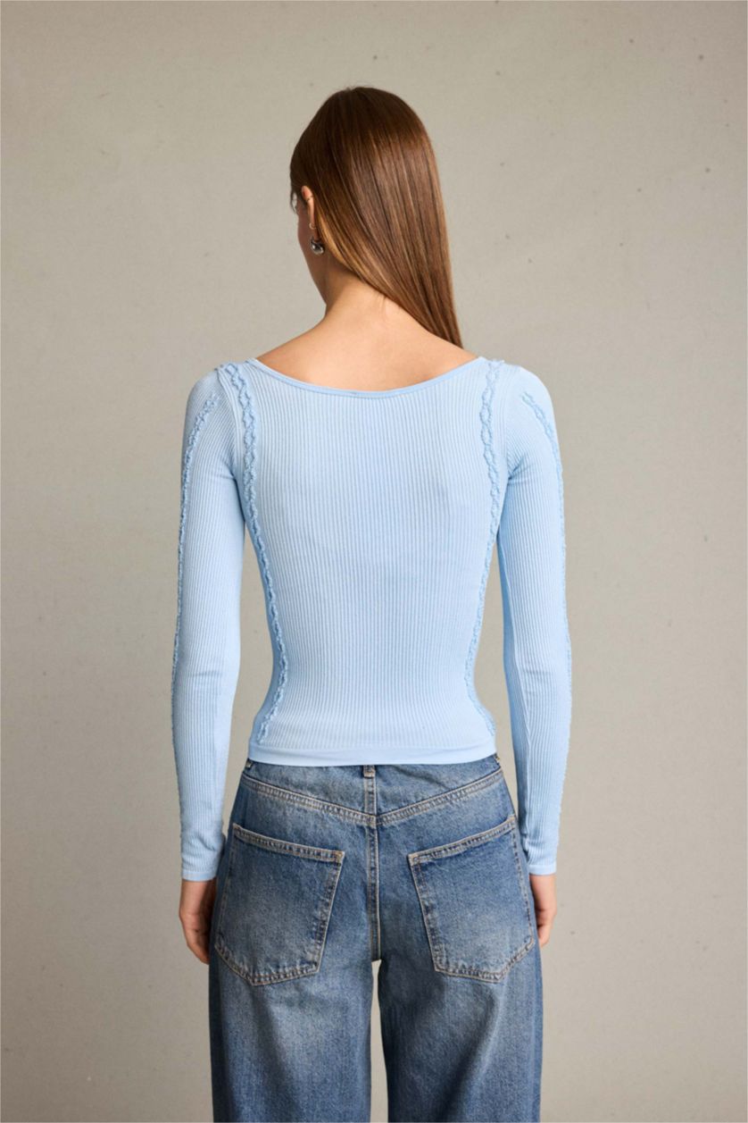 Kadın Açık Mavi Fitted V Yaka Uzun Kollu Tişört