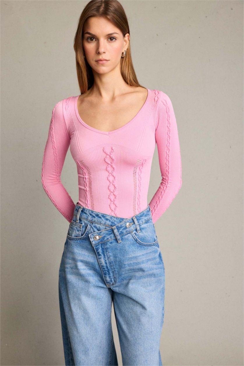 Kadın Pembe Fitted V Yaka Uzun Kollu Tişört