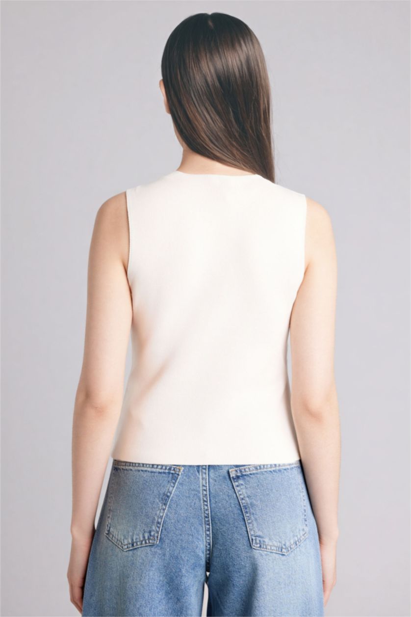 Женщины Бежевый Жилет приталенного кроя из трикотажа для женщин