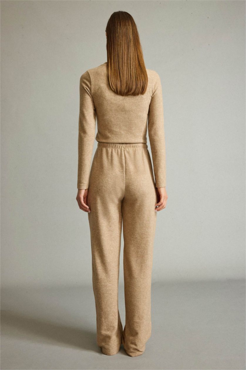 Kadın Açık Kahve Regular Fit Normal Bel Beli Lastikli Pantolon