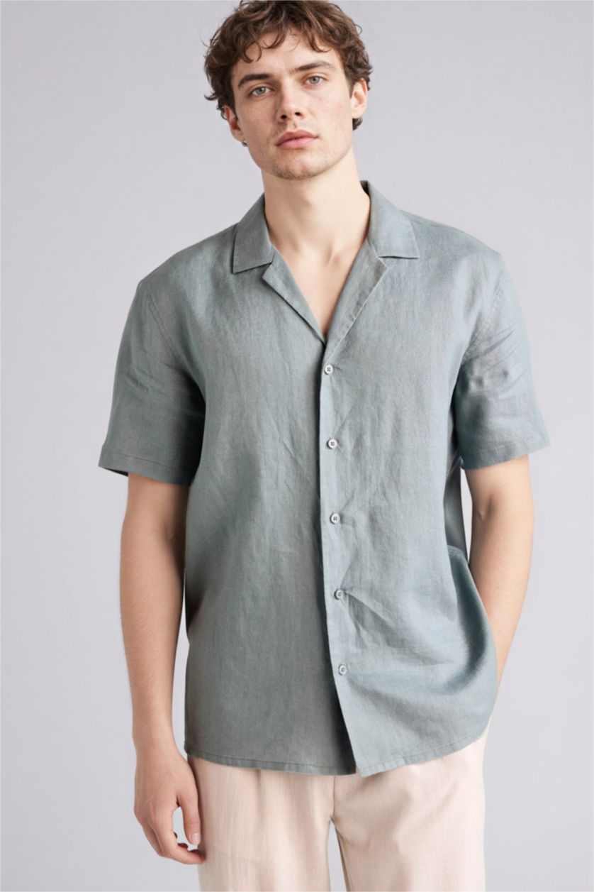 MAN Green Man Short Sleeve Shirt