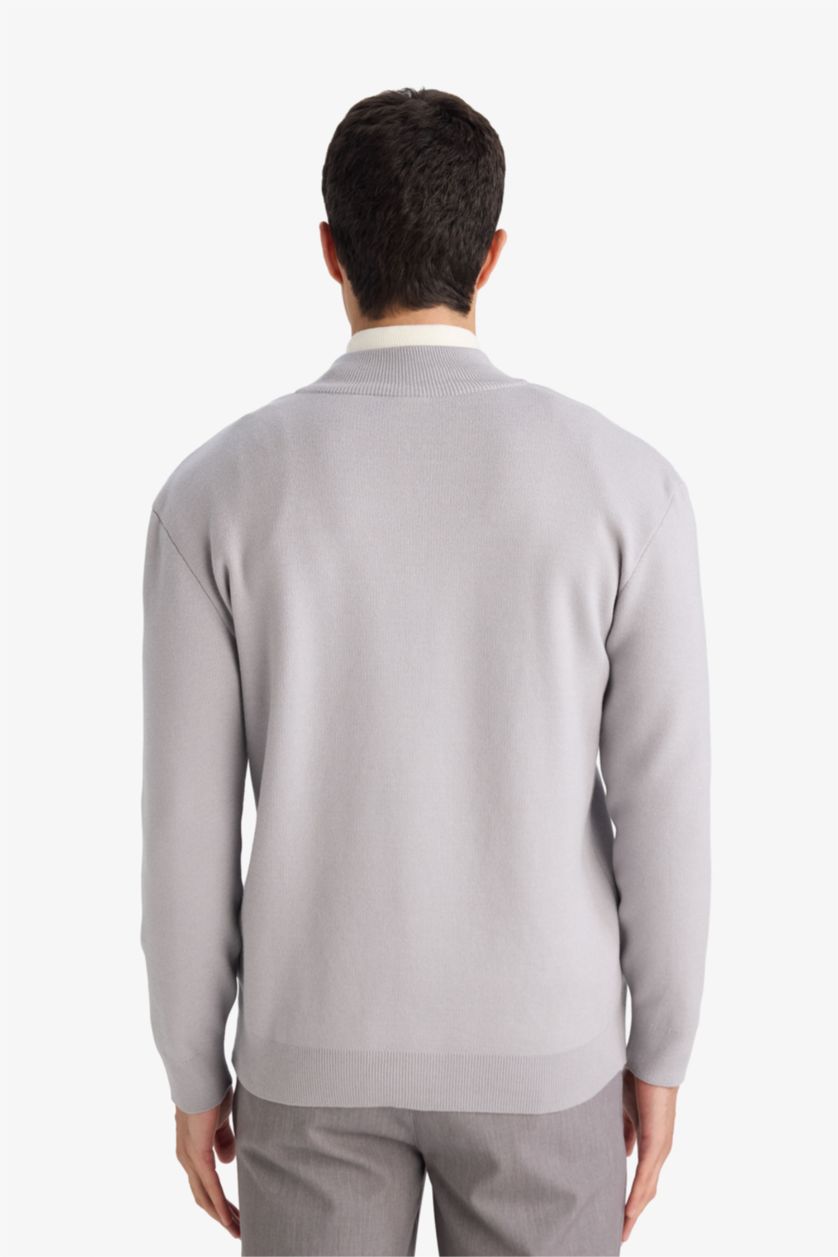 رجال رمادي فاتح بلوز تريكو قصة عادية بياخة عالية هاينك بسحاب