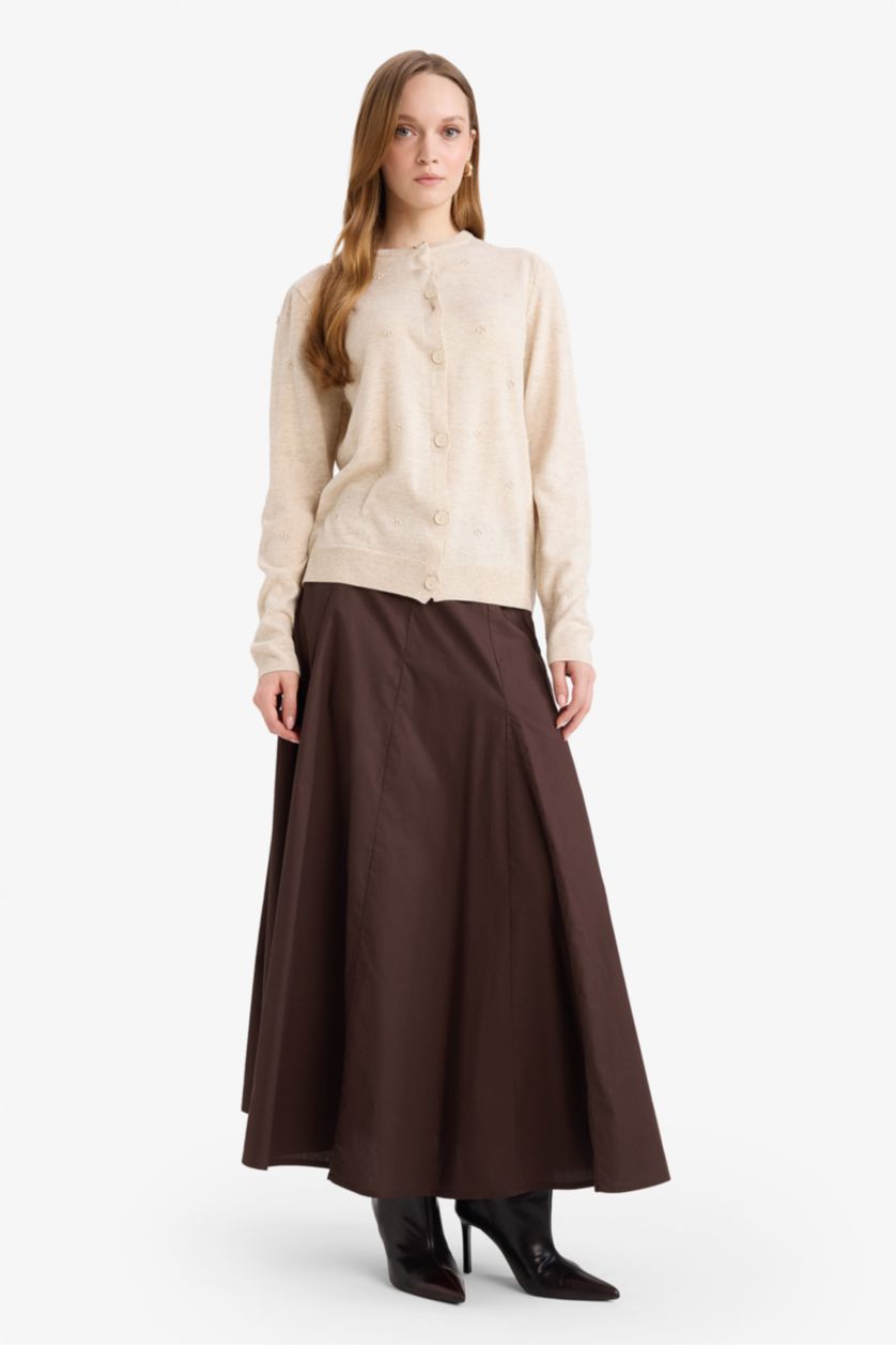 نساء بني تنورة بوبلين قصة A