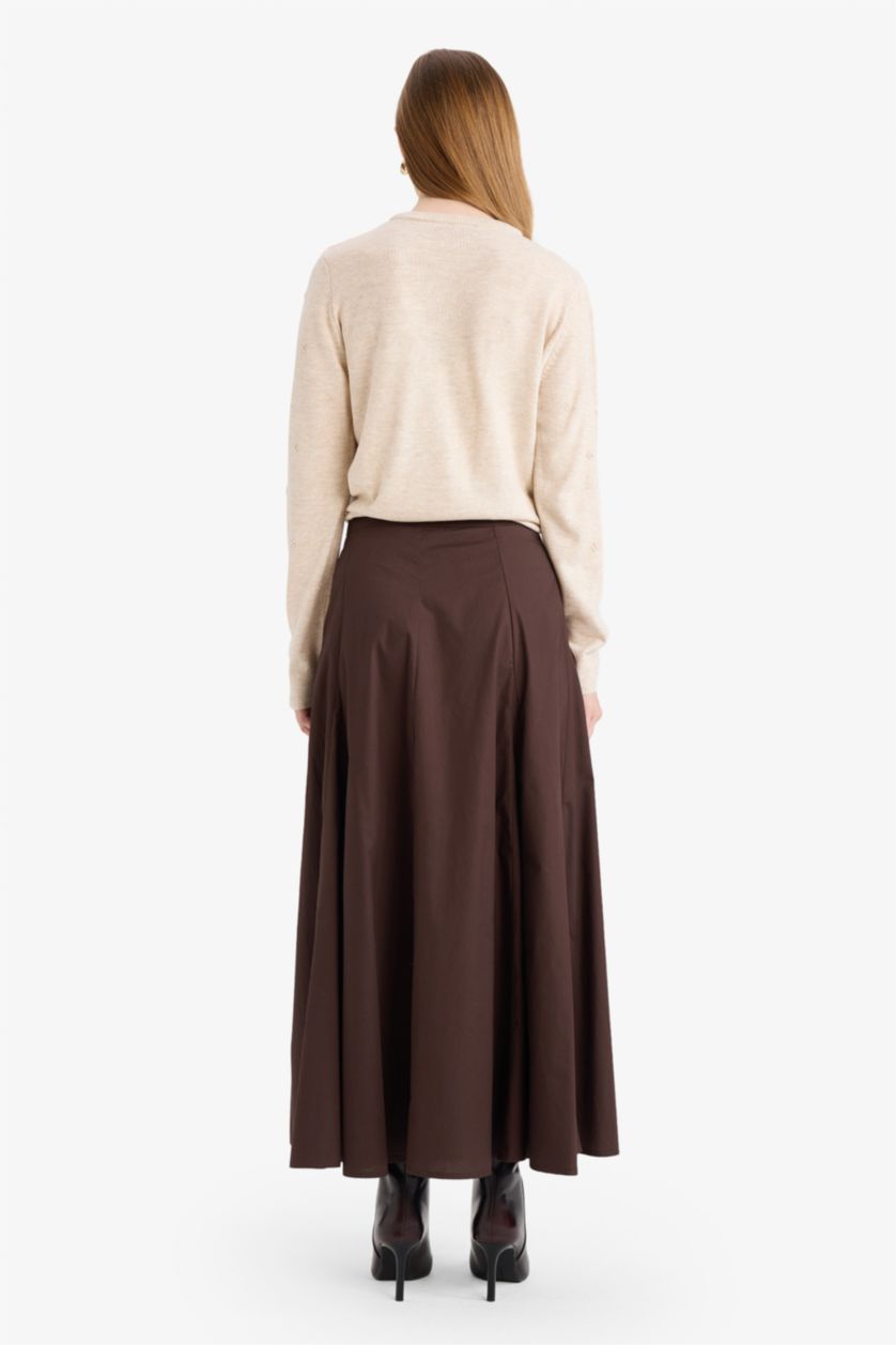 نساء بني تنورة بوبلين قصة A