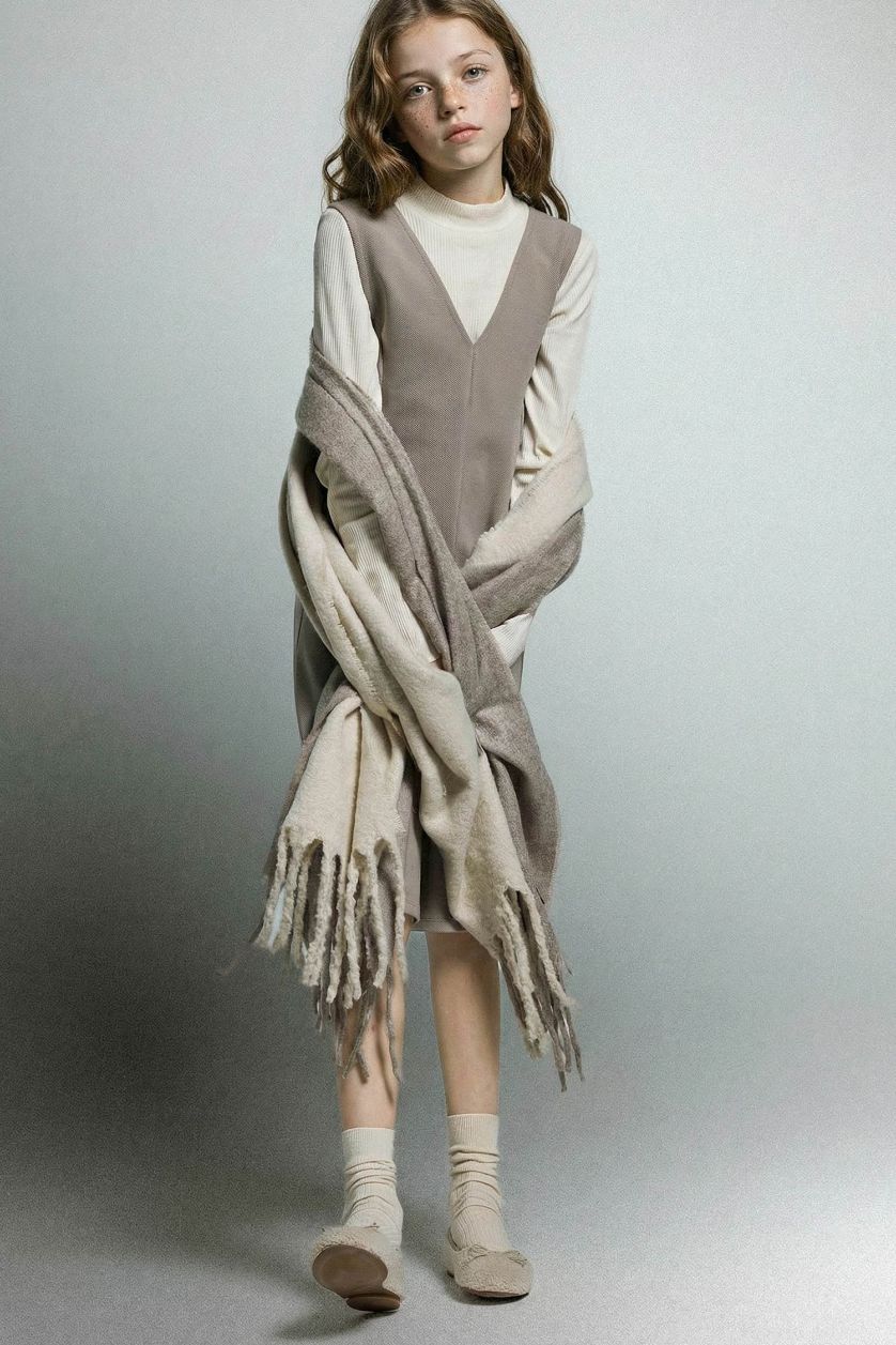 Kız Çocuk - Genç Kız Koyu Kum 2'li Takım V Yaka Kolsuz Elbise Uzun Kollu Tişört Kız Çocuk