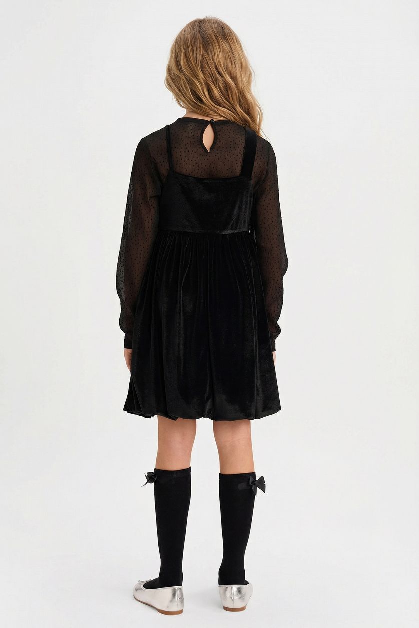 بنات أسود فستان قصة عادية من قطعتين