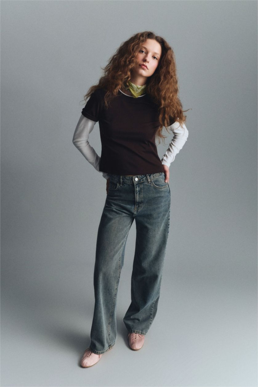 Woman Brown Woman Long Sleeve T-Shirt