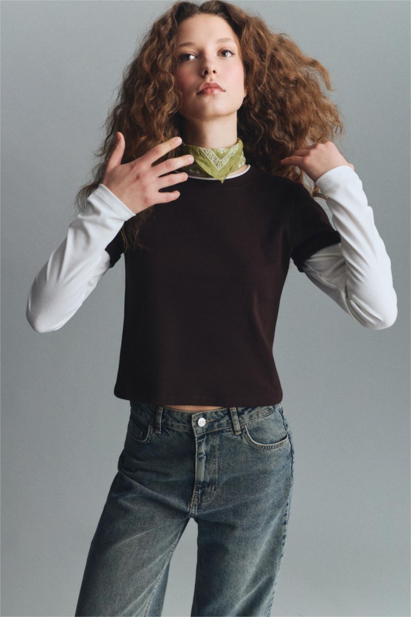 Woman Brown Woman Long Sleeve T-Shirt