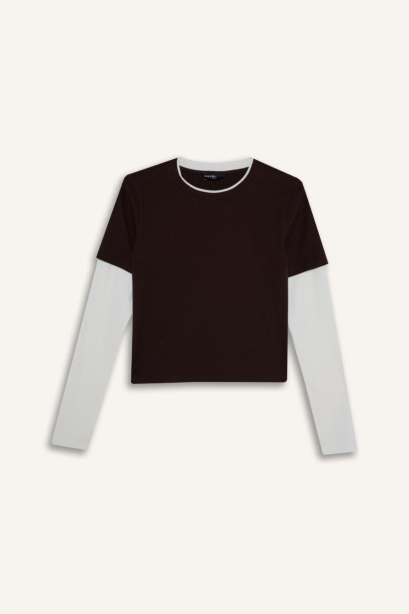 Woman Brown Woman Long Sleeve T-Shirt