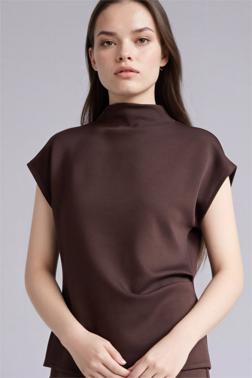 WOMAN Brown Slim Fit Half Turtleneck Pique Short Sleeve T-Shirt