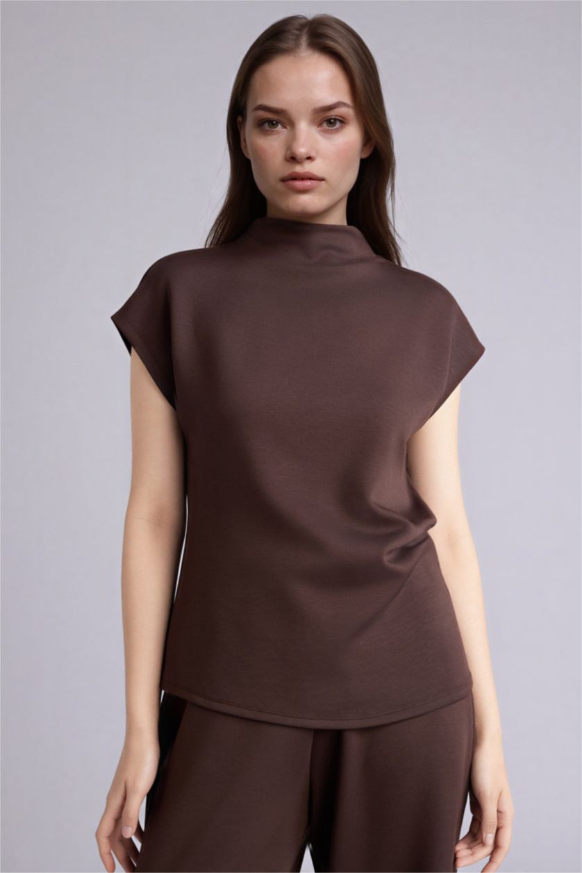 WOMAN Brown Slim Fit Half Turtleneck Pique Short Sleeve T-Shirt