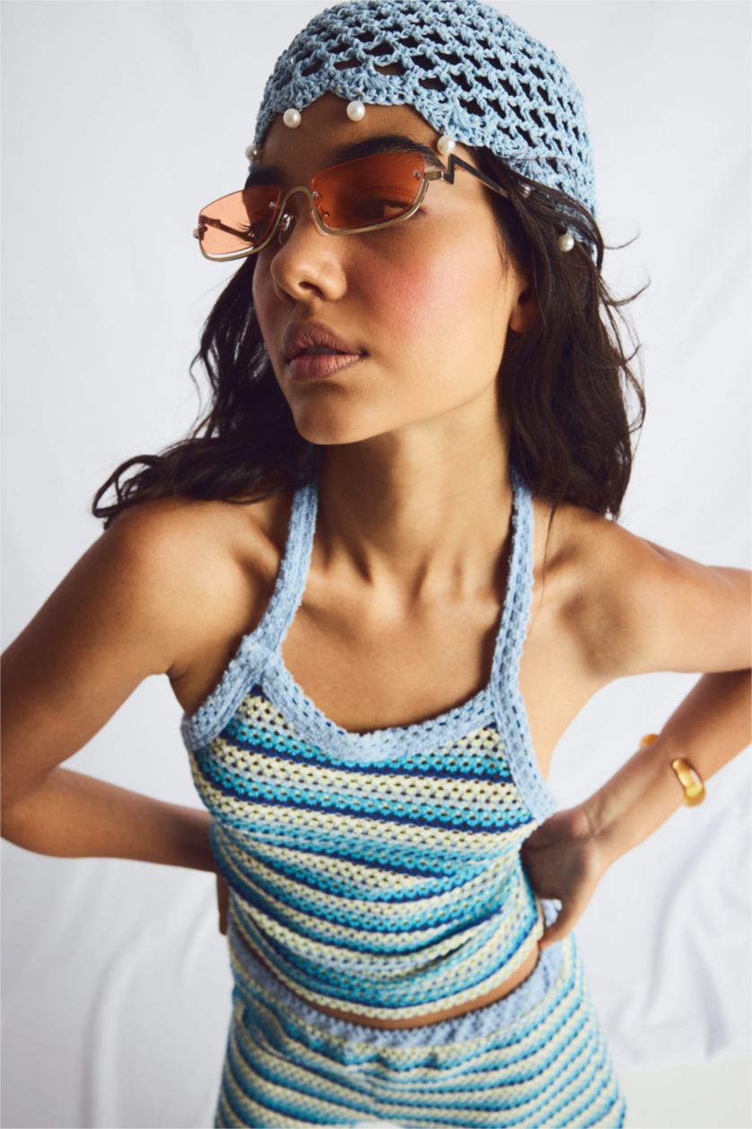 Woman Salmon Woman Oval Metal Sunglasses