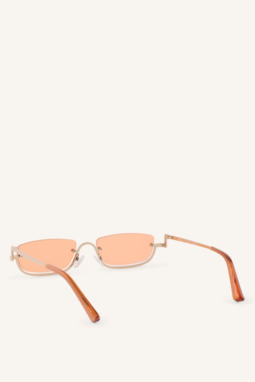 Woman Salmon Woman Oval Metal Sunglasses