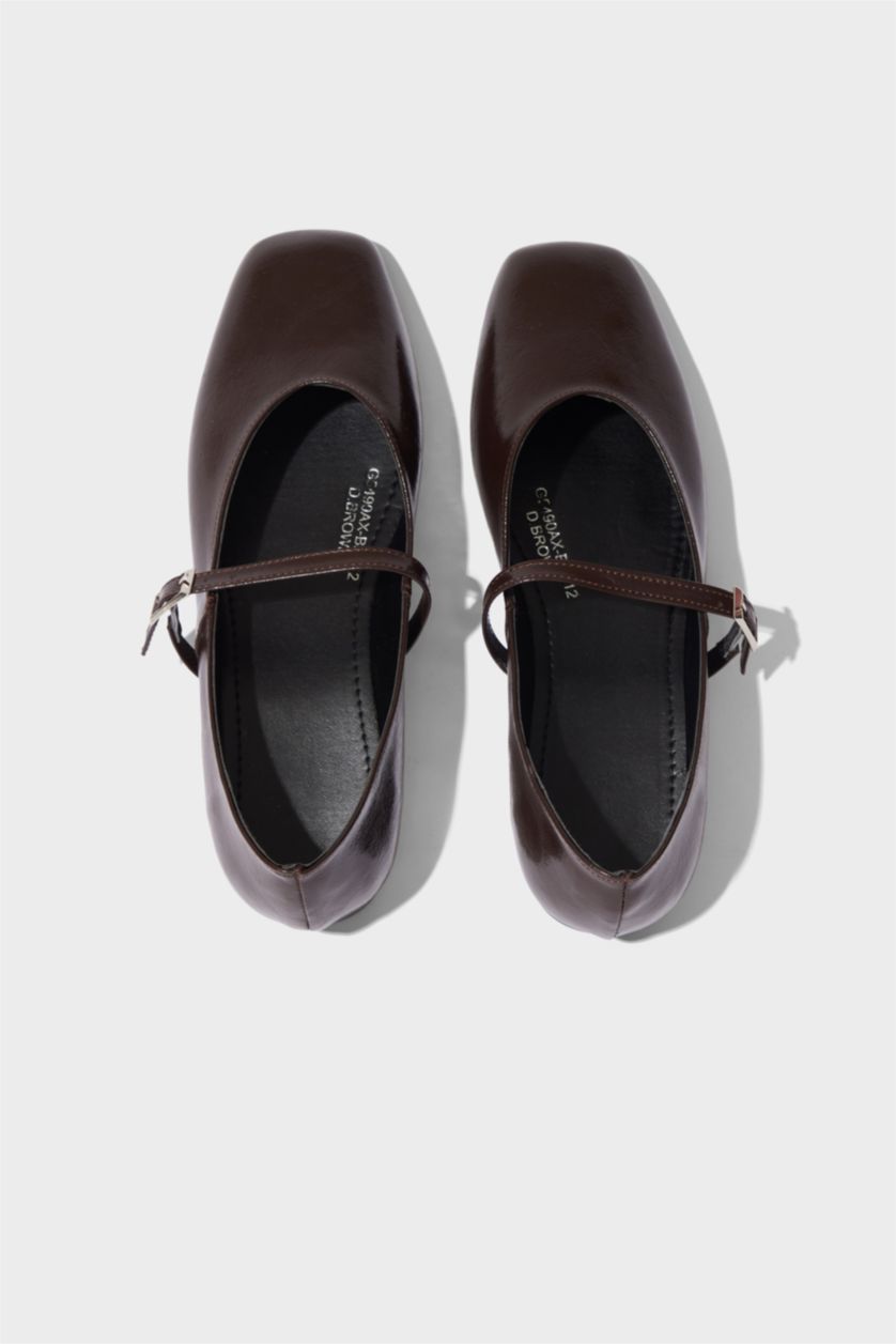 Kadın Koyu Kahve Kadın Tek Bantlı Düz Taban Suni Deri Babet