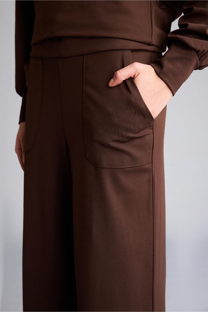 Kadın Kahve Wide Leg Cepli Geniş Paça Uzun Sporcu Eşofman Altı