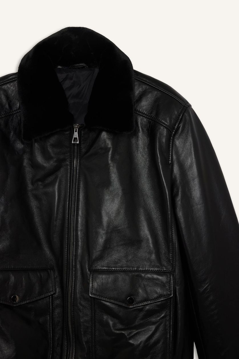 Erkek Siyah %100 Deri Premium Modern Fit Polo Yaka Astarlı Fermuarlı Mont