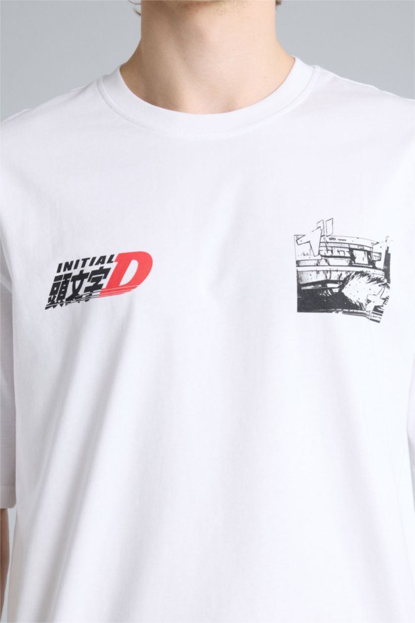 Erkek Beyaz Inıtıal D Boxy Fıt Baskılı Kısa Kollu Tişört