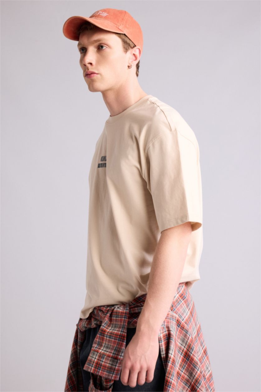 Ерлер ашық реңк 100% мақта Boxy Fit баспалы футболка