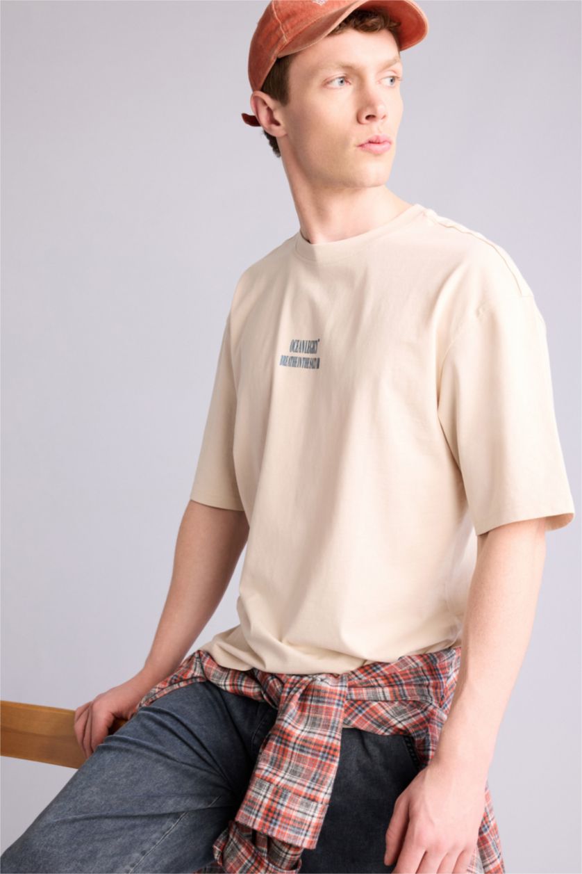 Ерлер ашық реңк 100% мақта Boxy Fit баспалы футболка