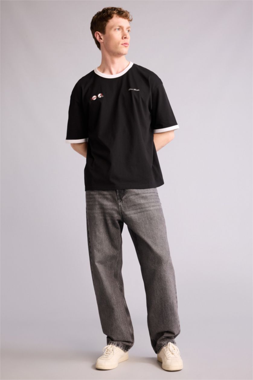 Ерлер қара 100% мақта Boxy Fit баспалы футболка