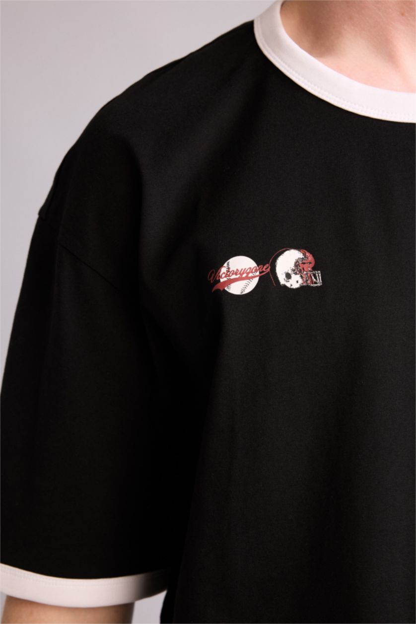 Ерлер қара 100% мақта Boxy Fit баспалы футболка