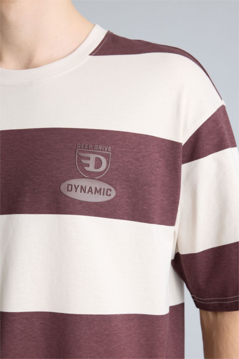 Ерлер Сұр 100% мақта Boxy Fit жолақты футболка