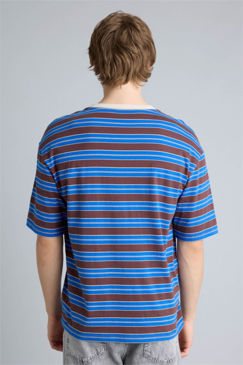 Ерлер Қоңыр 100% мақта Boxy Fit жолақты футболка