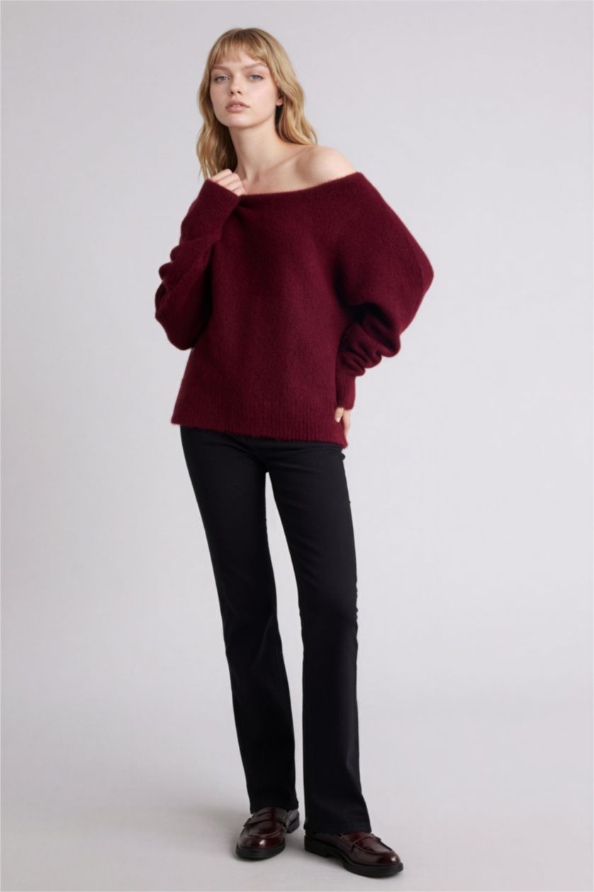 Kadın Bordo Regular Fıt Kayık Yaka Kazak