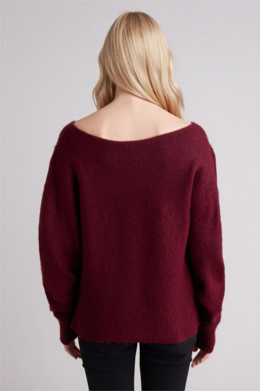 Kadın Bordo Regular Fıt Kayık Yaka Kazak