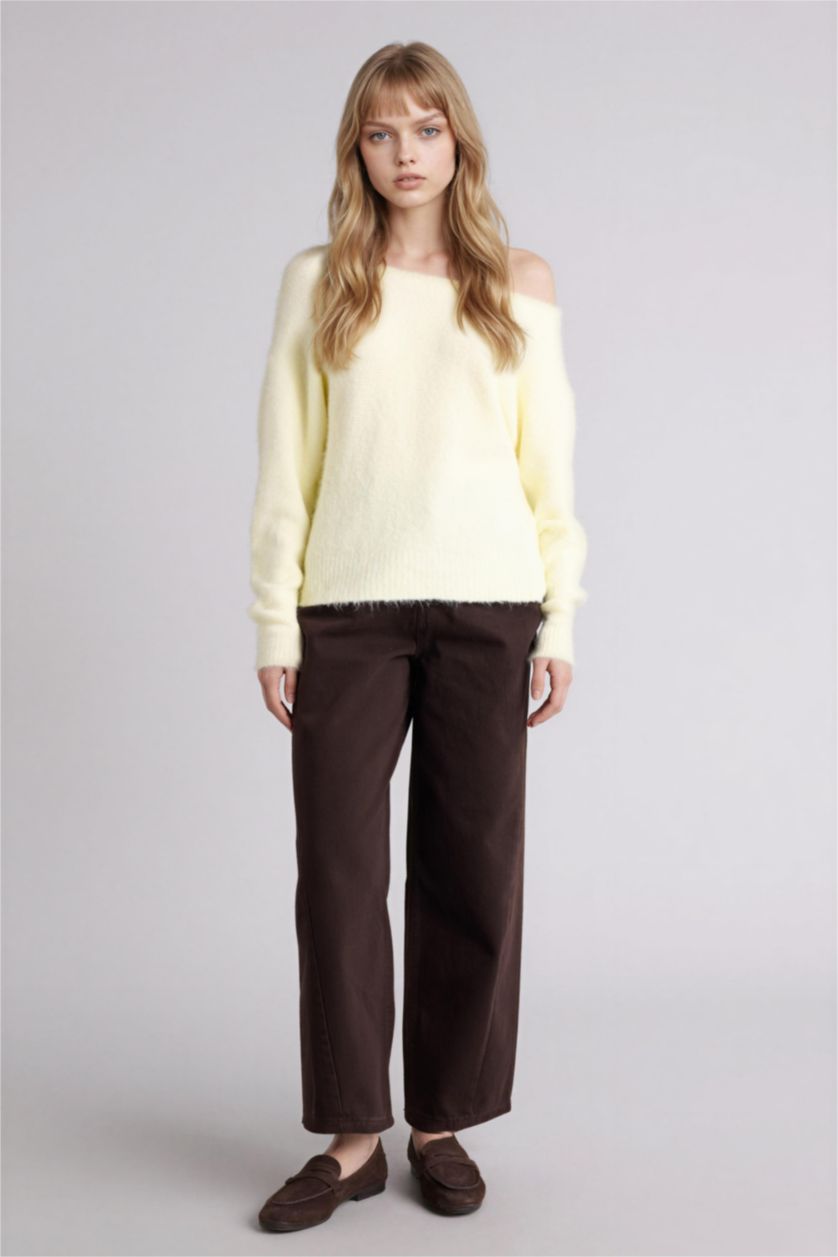 Kadın Sarı Regular Fıt Kayık Yaka Kazak