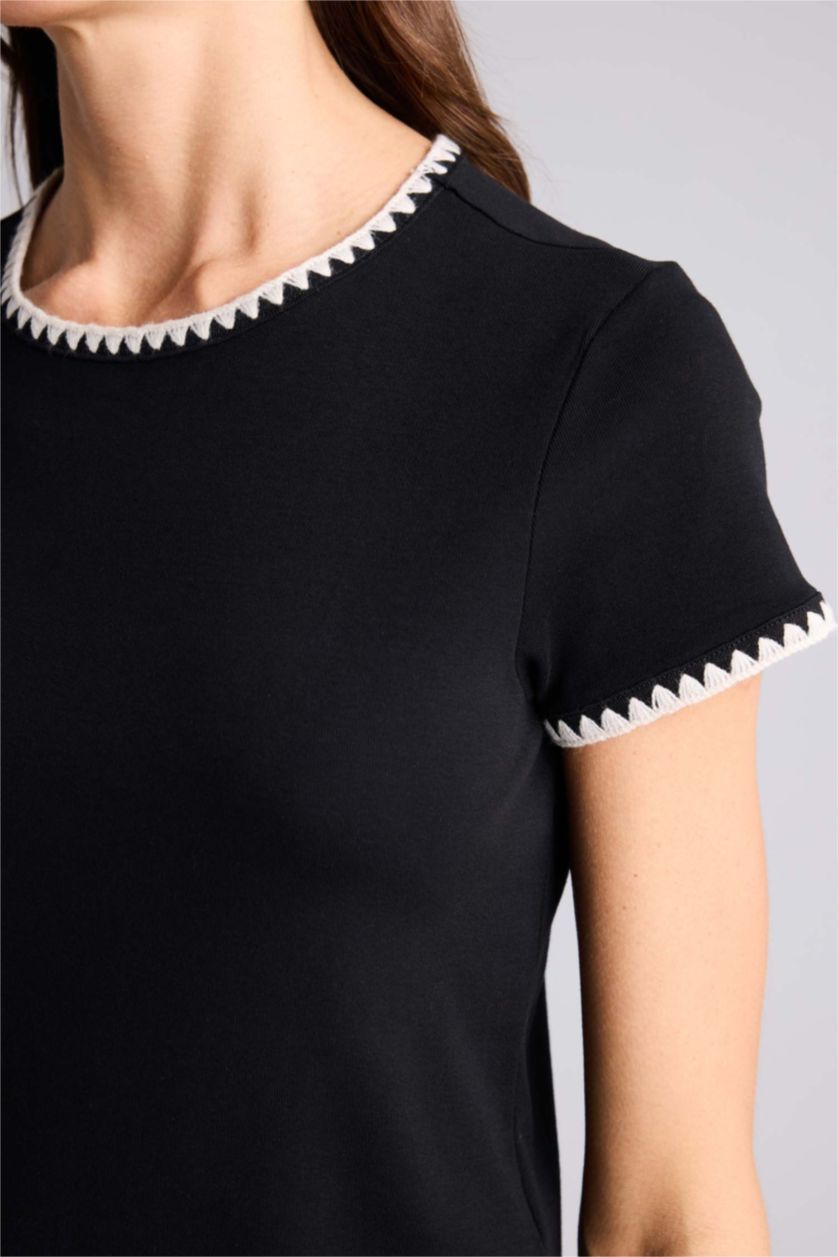 حريمي أسود Woman Short Sleeve T-Shirt