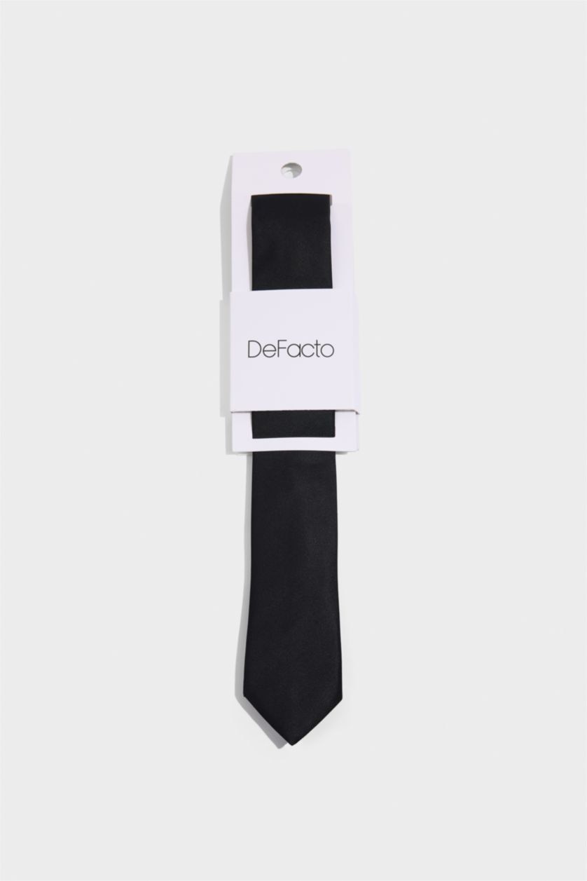 WOMAN Black Woman Tie