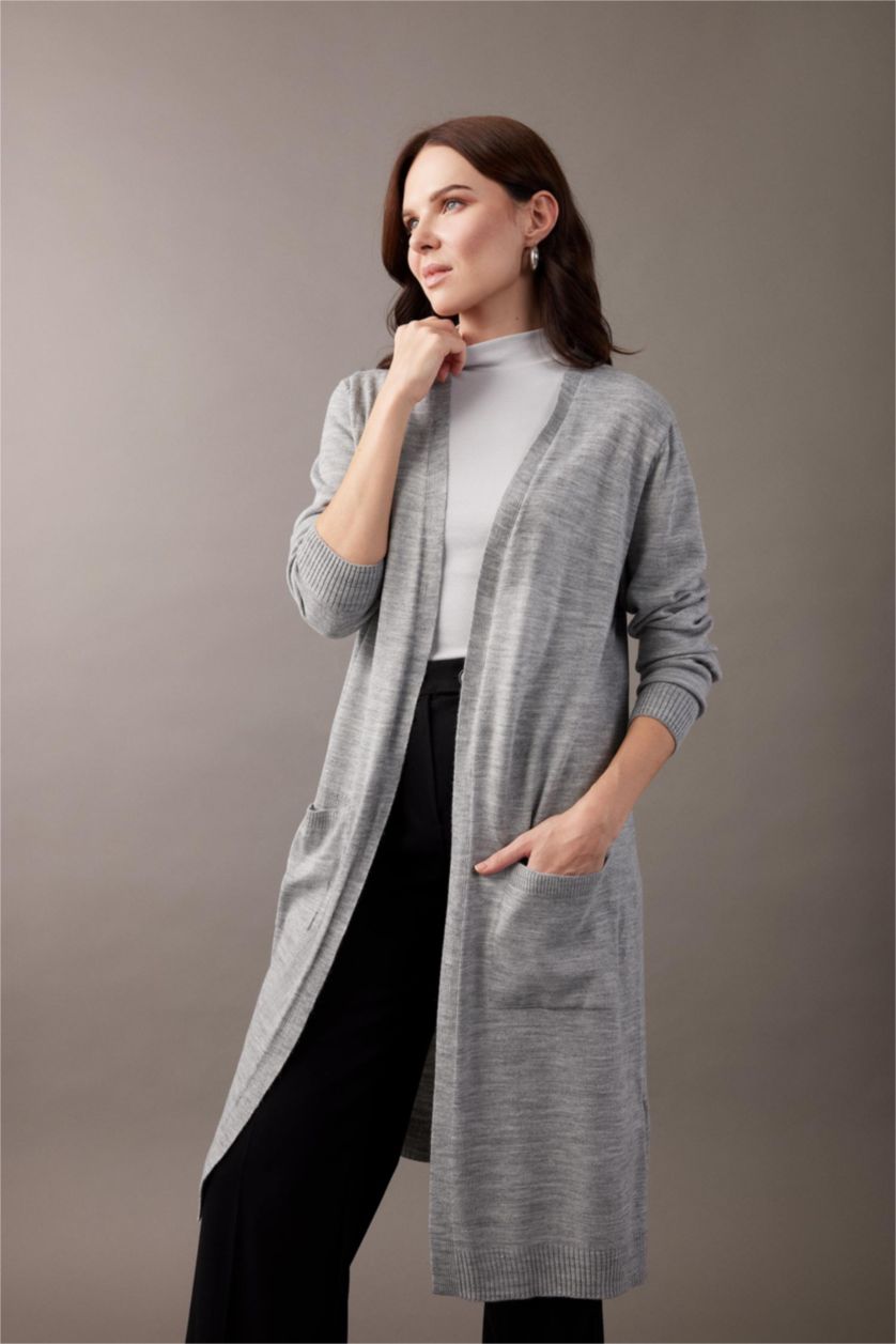 FEMME Gris Cardigan