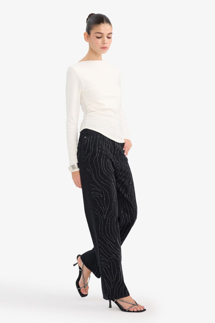 WOMAN Black Straight Fit High Waist Ankle Length Jeans