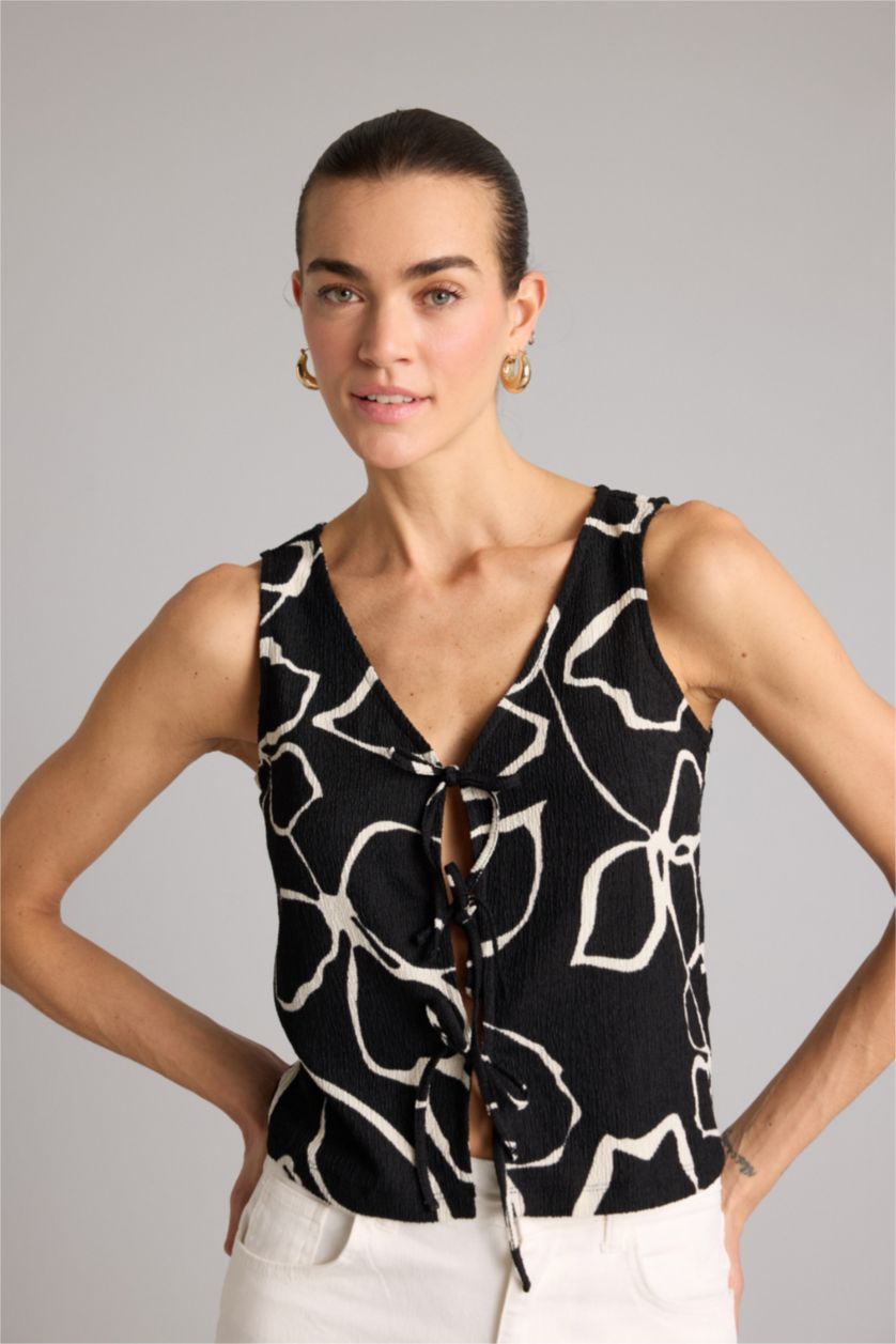 WOMAN Black Regular Fit V-Neck Tank Top