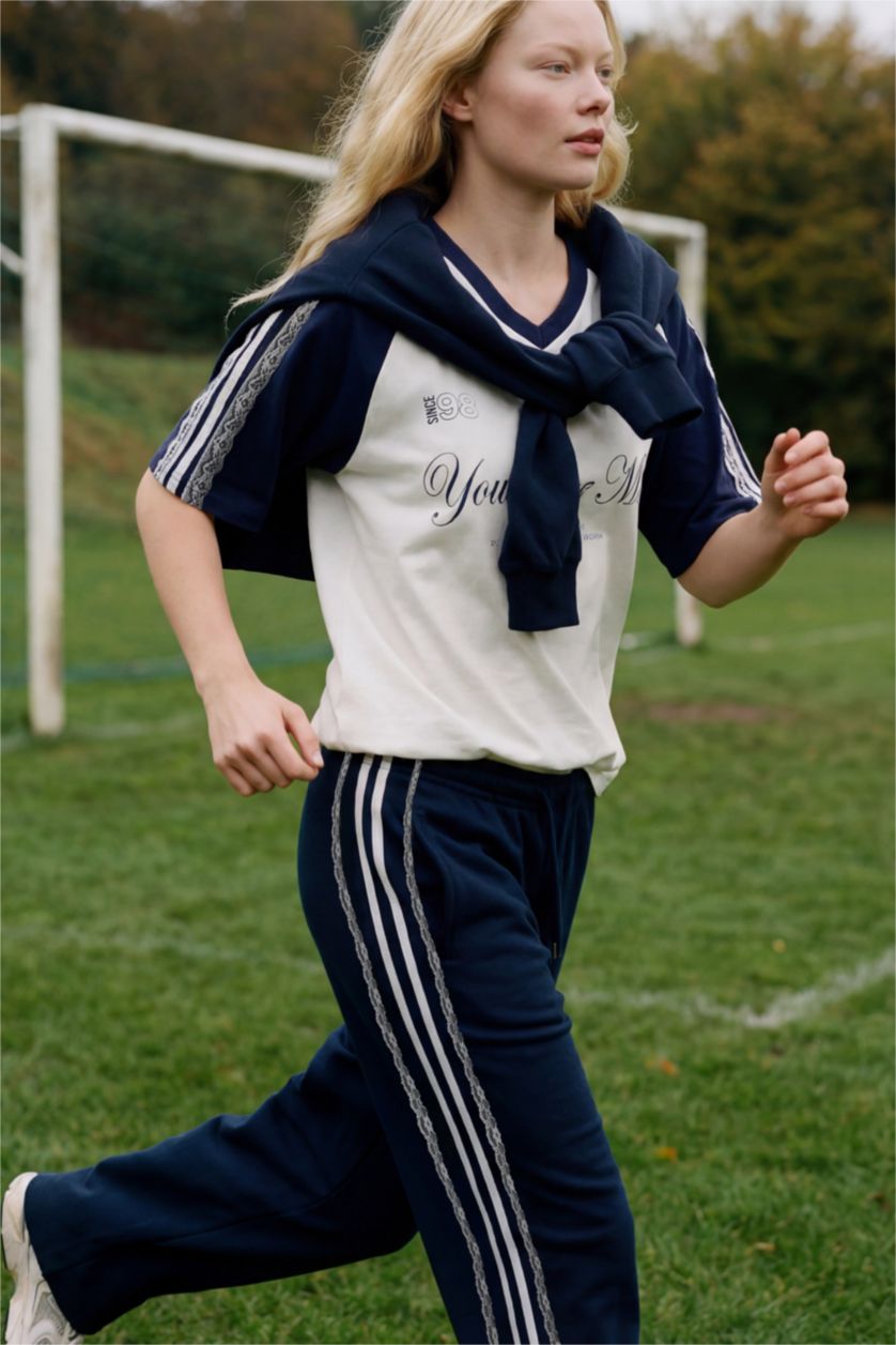 Woman White تيشيرت اوفر سايز