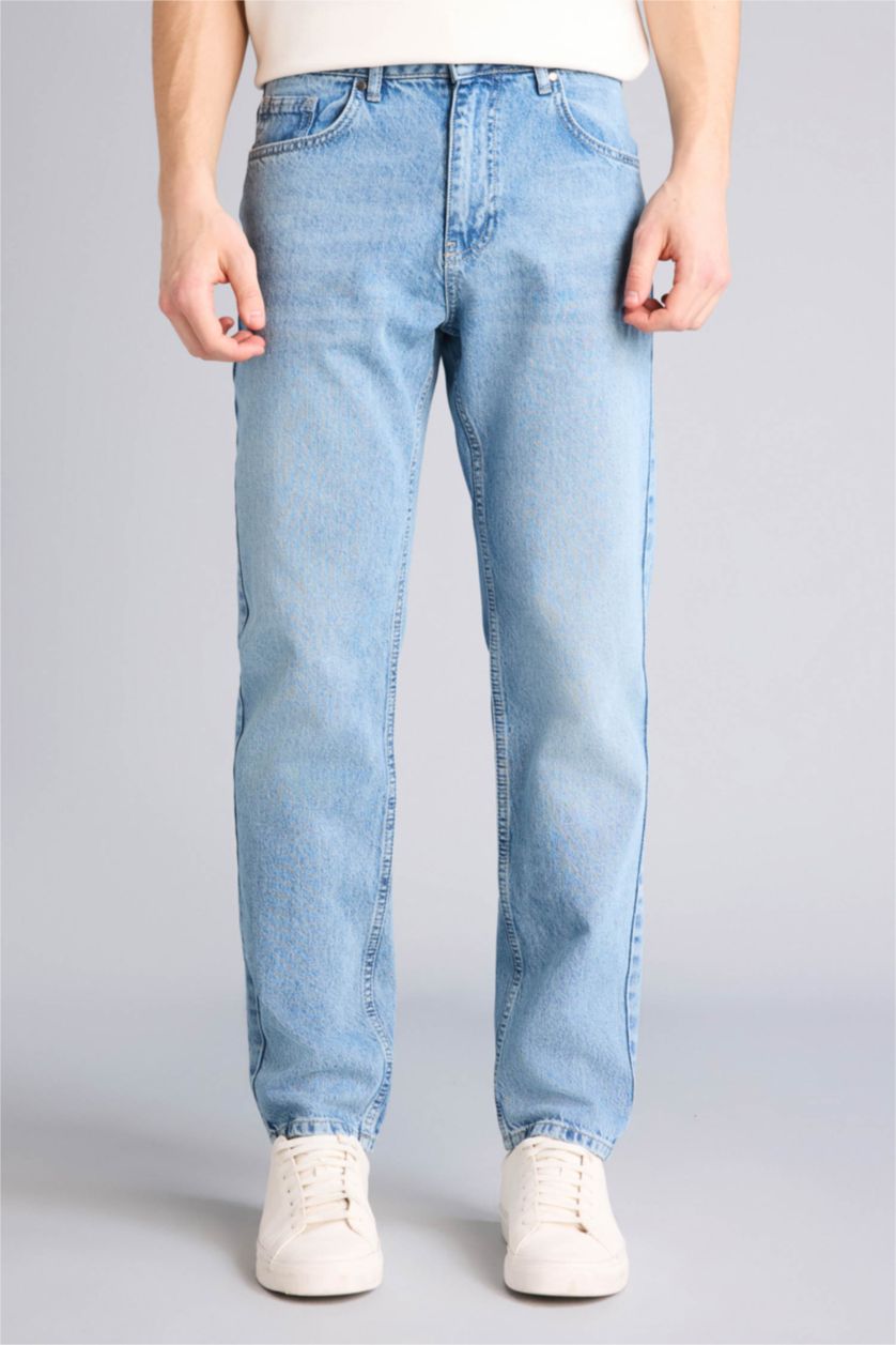 Erkek Açık Mavi Tapered Fıt Pantolon