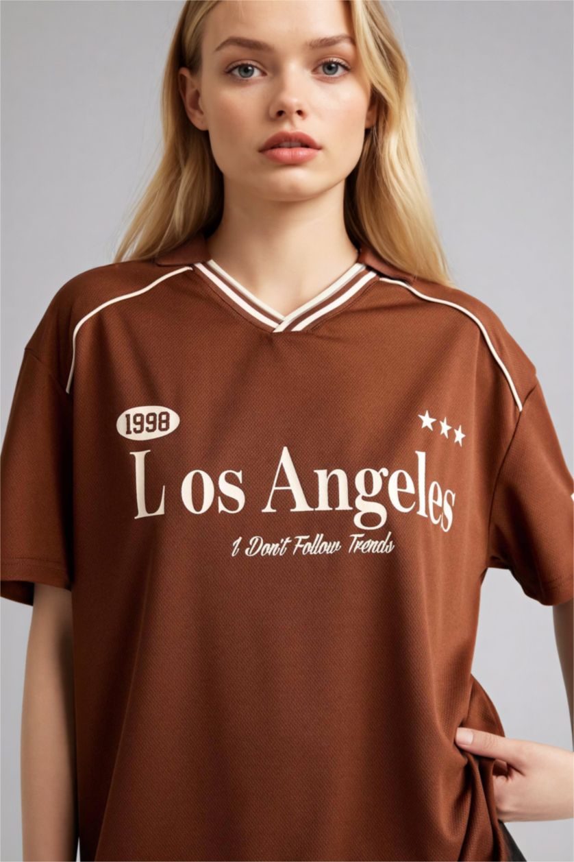 Женщины Коричневый Футболка оверсайз с воротником поло принтом и коротким рукавом