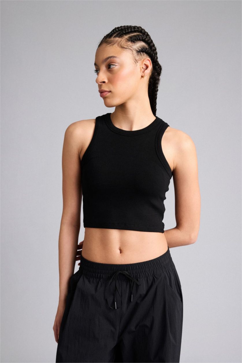 Woman Black Tank Top