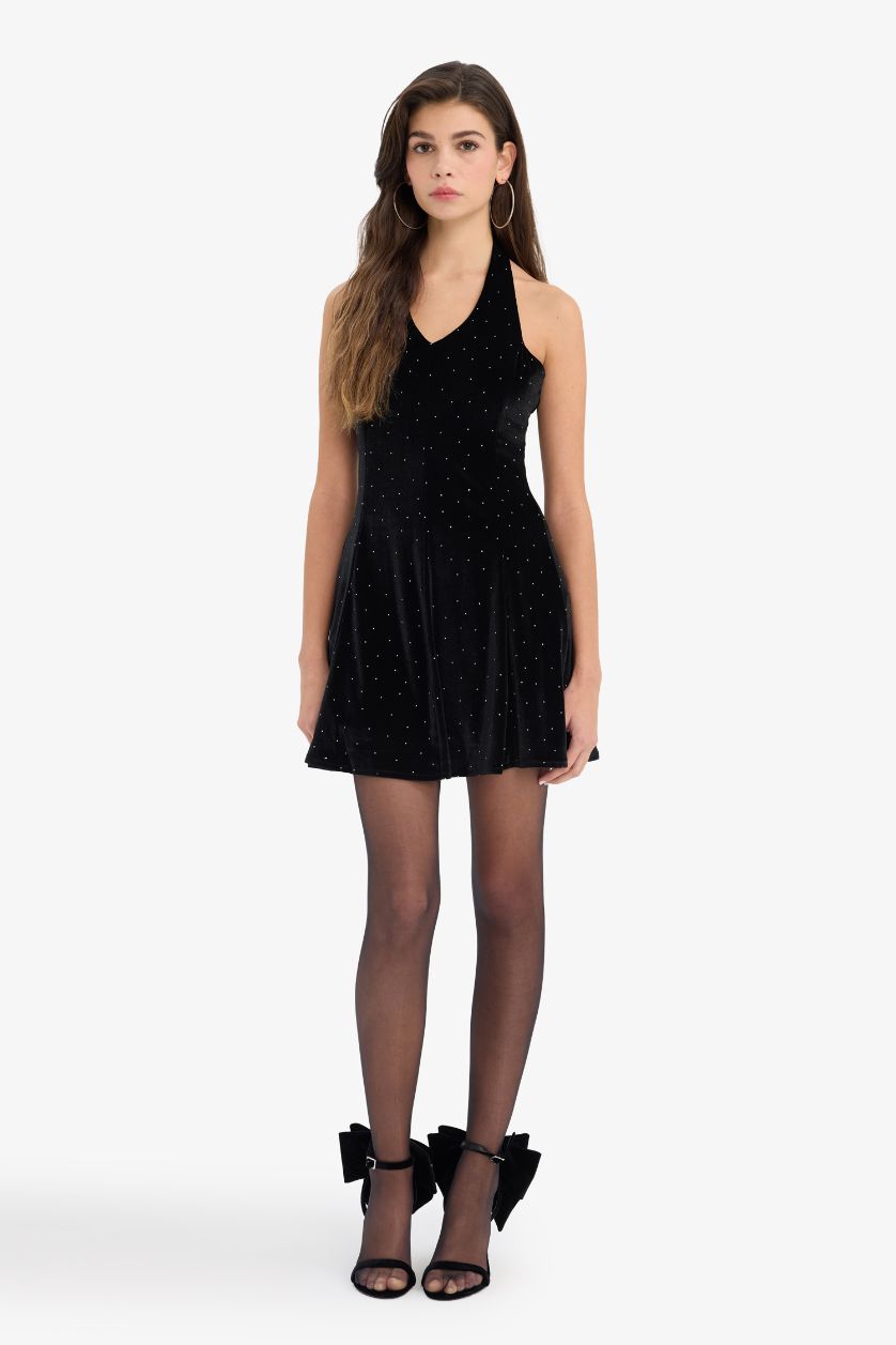 Kadın Siyah Halter Yaka Taşlı Kadife Mini Elbise