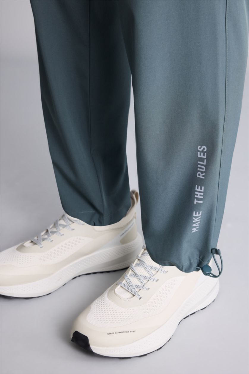 Мужчины Зеленый Тканые джоггеры Standard Fit