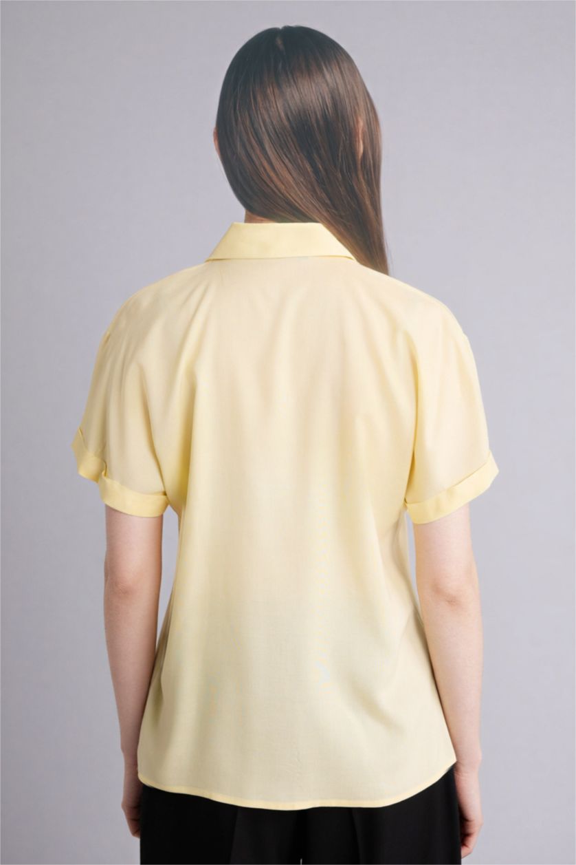 نساء أصفر فاتح قميص نص كم قصة عادية بياقة قميص