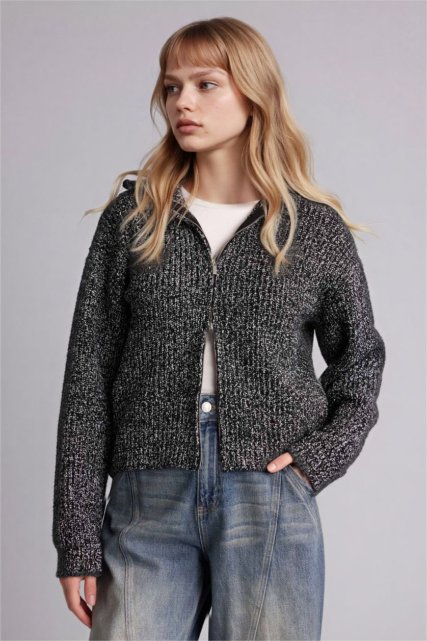 Kadın Siyah Oversıze Kapüşonlu Hırka