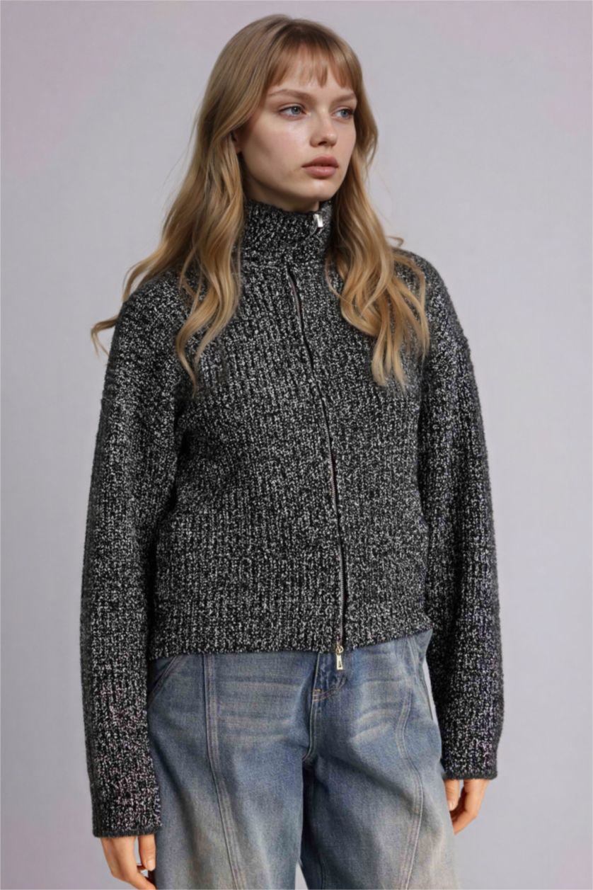 Kadın Siyah Oversıze Kapüşonlu Hırka