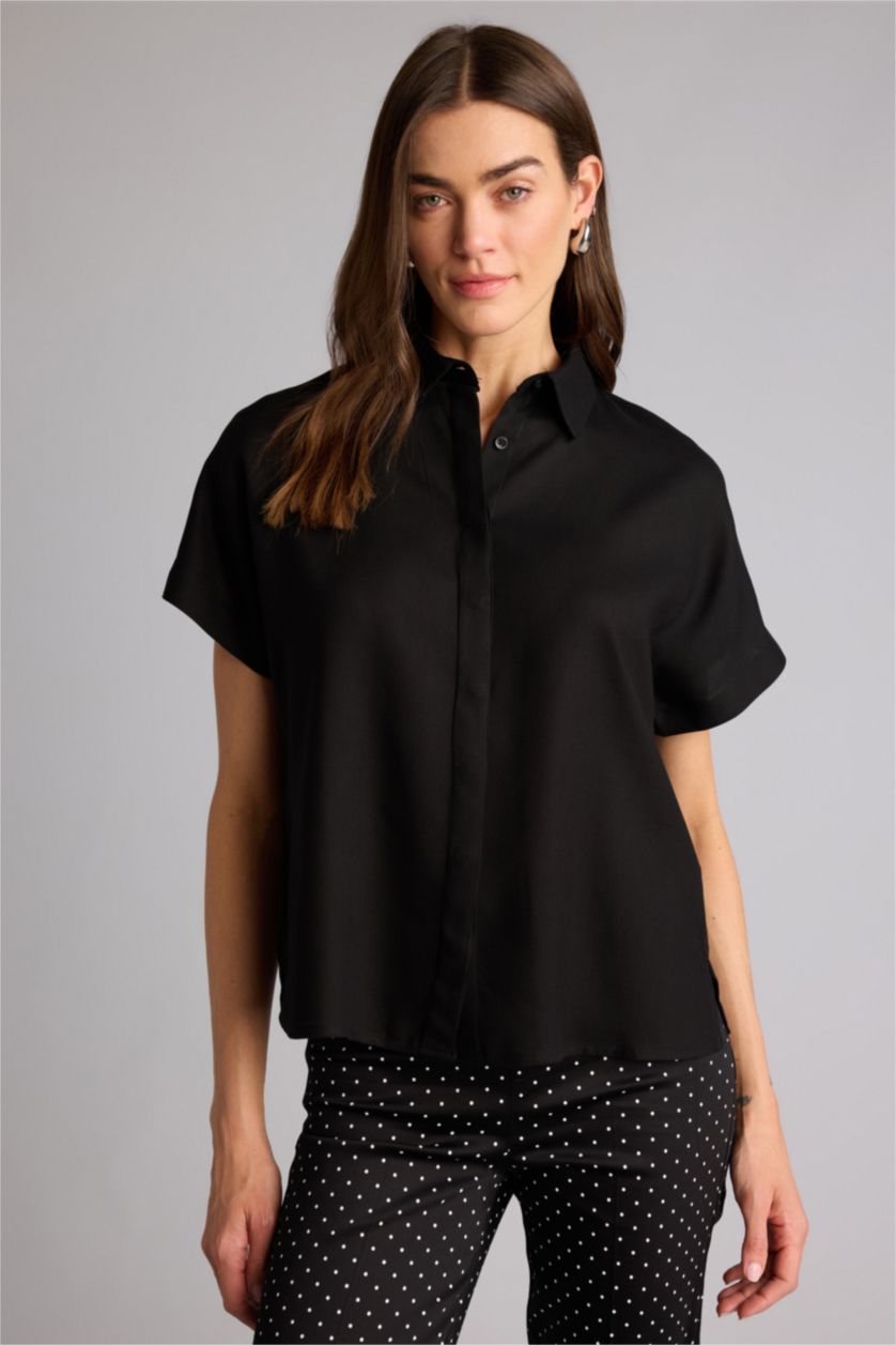 WOMAN Black Regular Fit Shirt Collar Short Sleeve Shirt