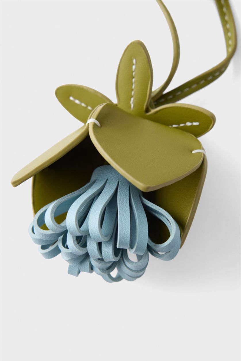 WOMAN MIXED ميدالية مفاتيح حريمي