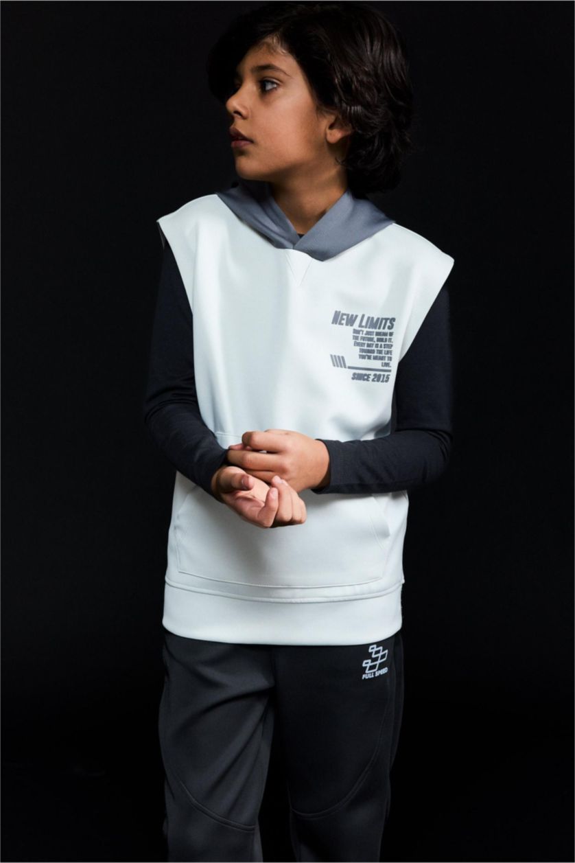 Boys & Teens Light Grey Boy Printed Scuba Fabric Hoodie