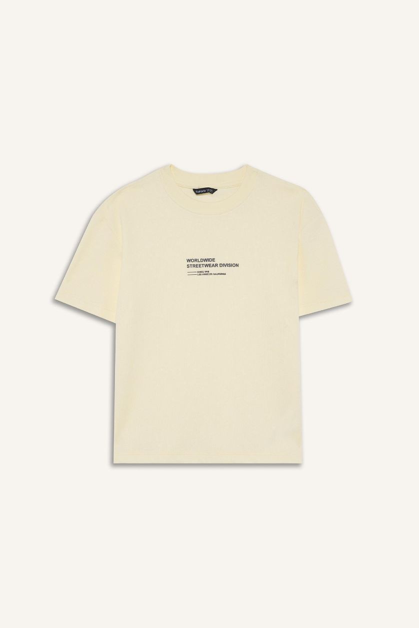 أولادي أصفر فاتح تيشيرت اولادي نص كم بطبعة شعار اوفر سايز